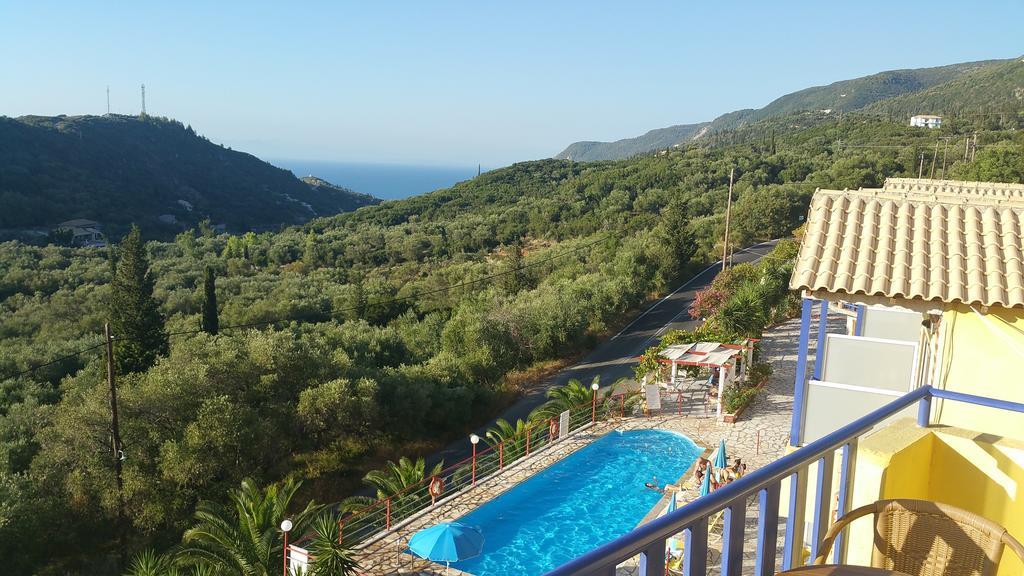 Politia Hotel Áyios Nikítas エクステリア 写真